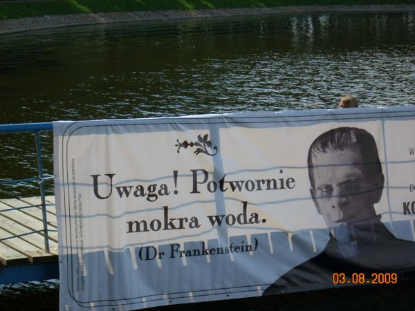 mokra woda.jpg